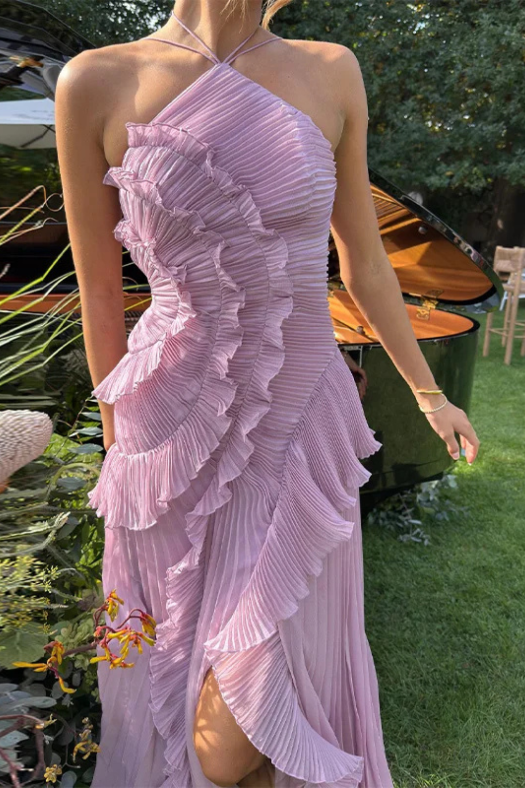 Vestido maxi mujer sin mangas halter con volante y espalda descubierta