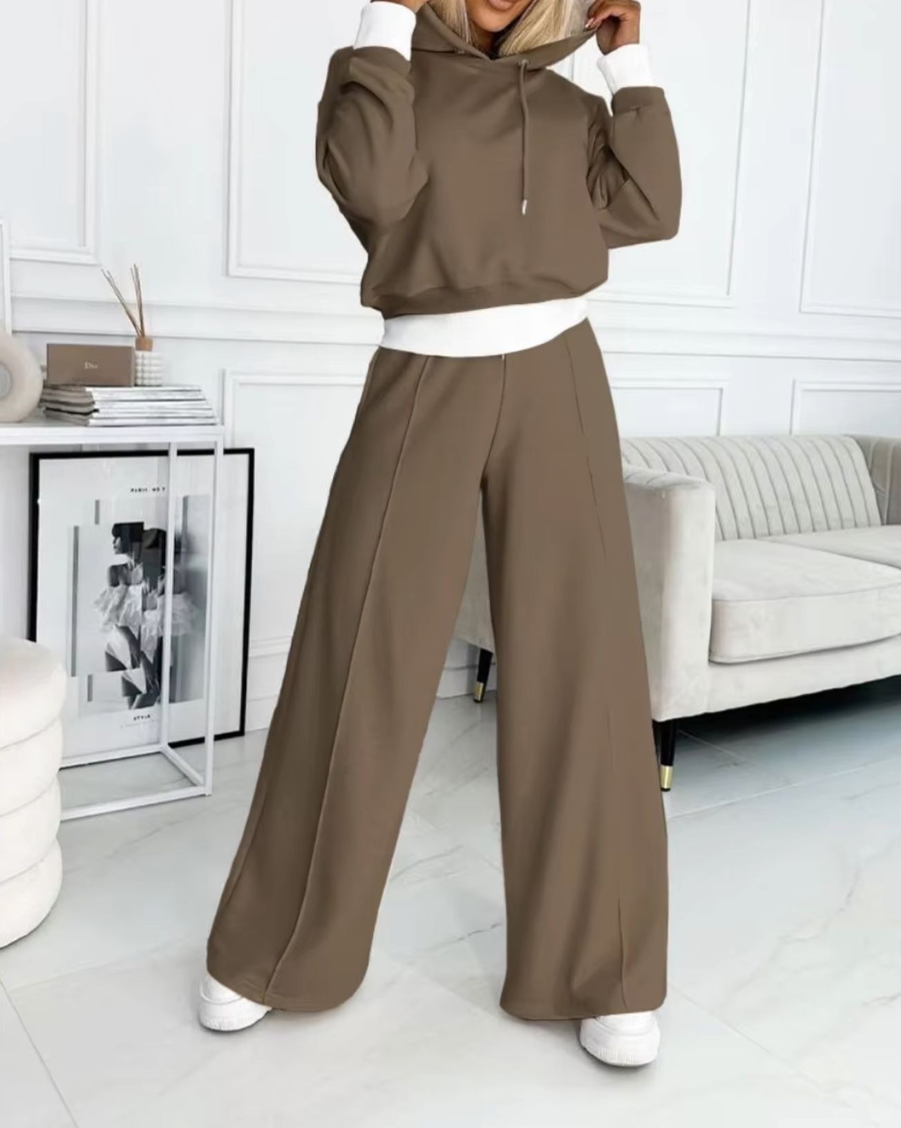 Conjunto Mujer Sudadera con Capucha y Pantalón Pierna Ancha