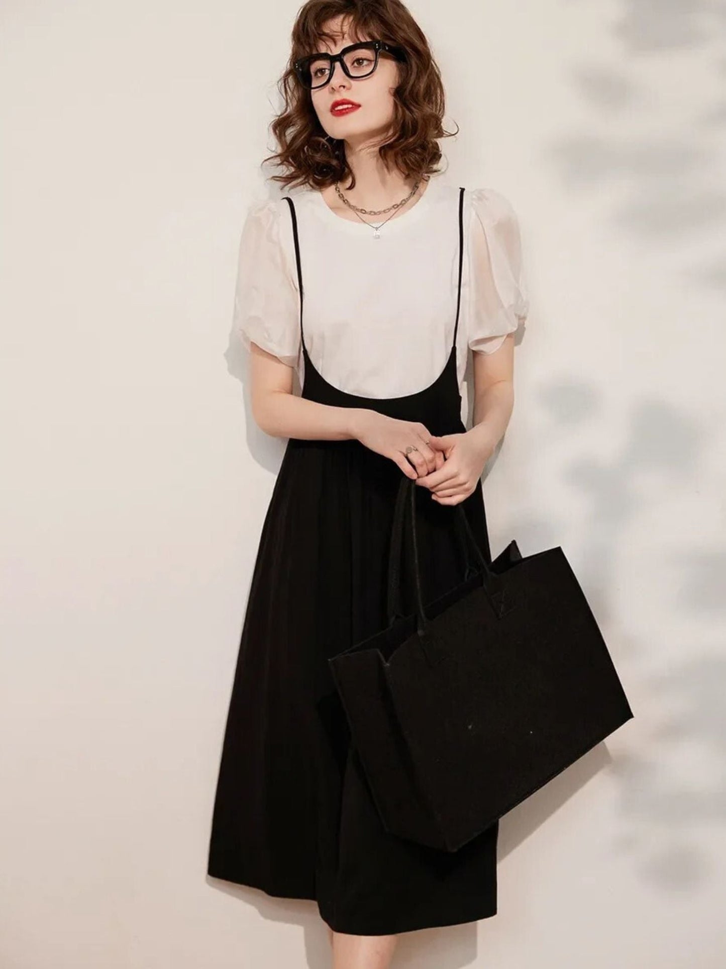 Conjunto Mujer de con Mangas Abullonadas y Falda Midi