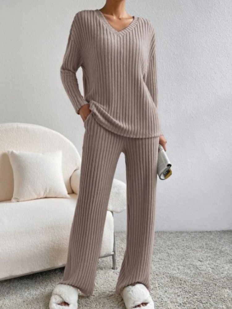 Conjunto Mujer Suéter y Pantalón Punto Elegante
