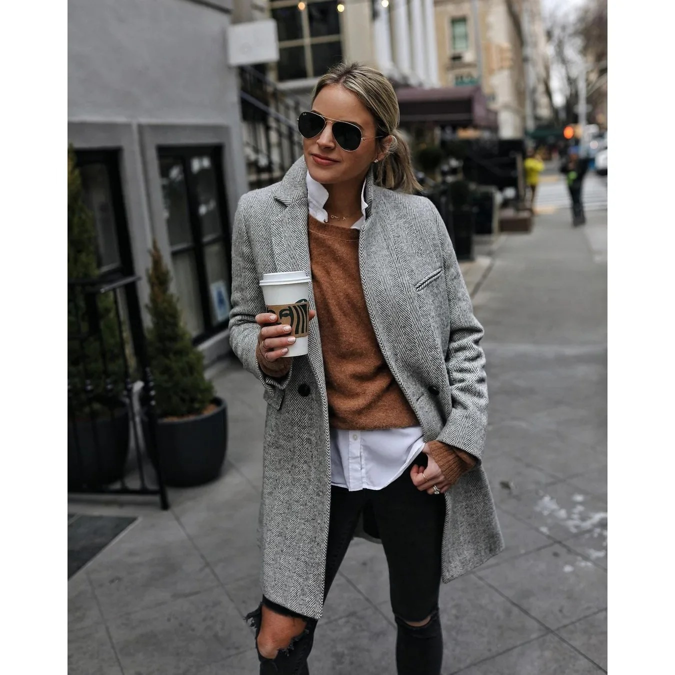 Abrigo Trenchcoat Mujer de Espiga Corte Medio Solapa Clásica