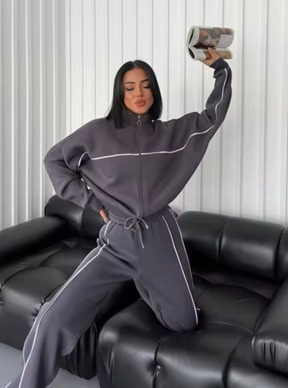 Conjunto Mujer de Cárdigan y Pantalón de Punto Cuello Alto