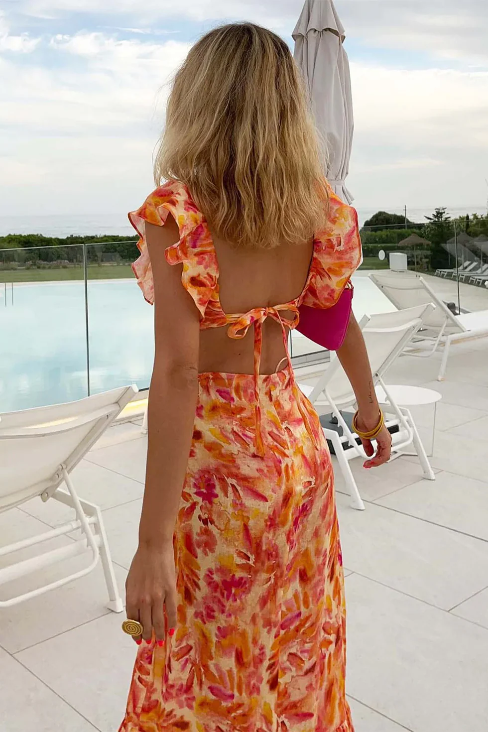 Vestido Mujer Floral con Volantes y Corte Fluido