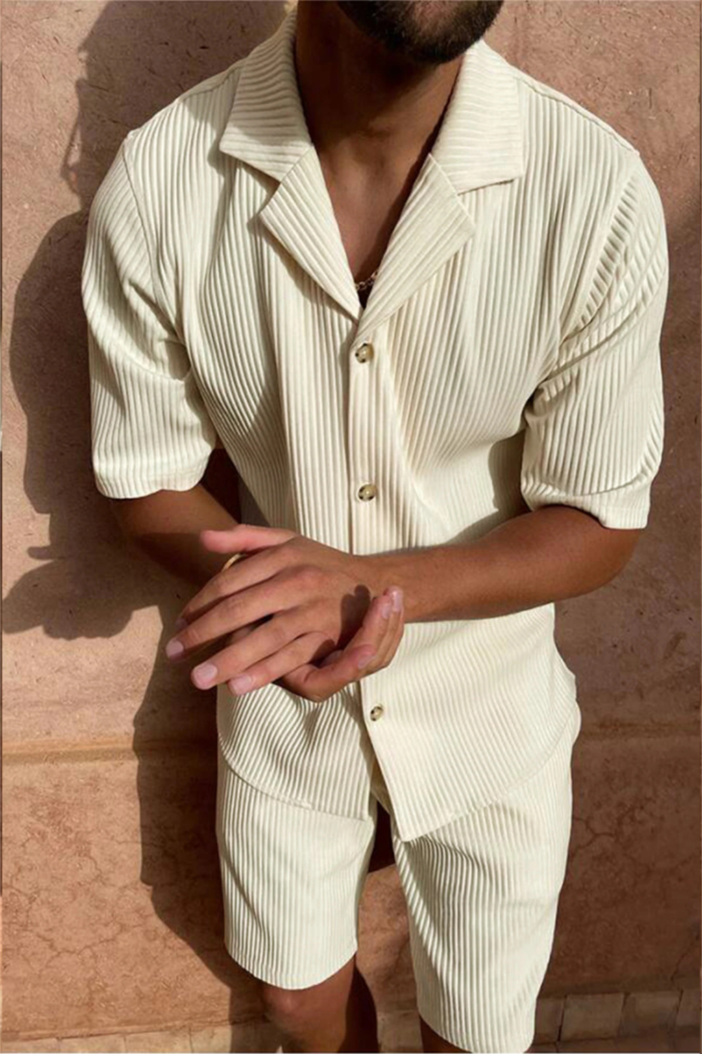 Conjunto Hombre Camisa Manga Corta y Pantalones Cortos