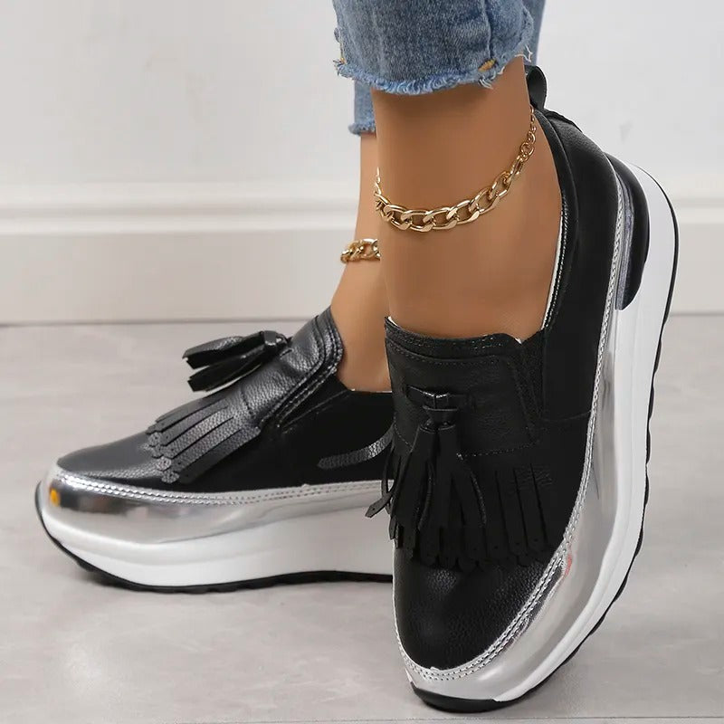 Zapatillas Mujer con Plataforma y Detalles de Flecos
