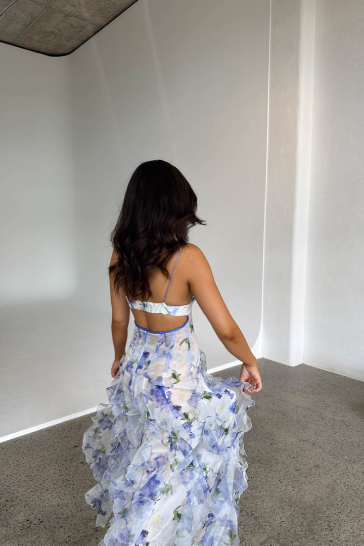 Vestido mujer verano tirantes finos falda en capas