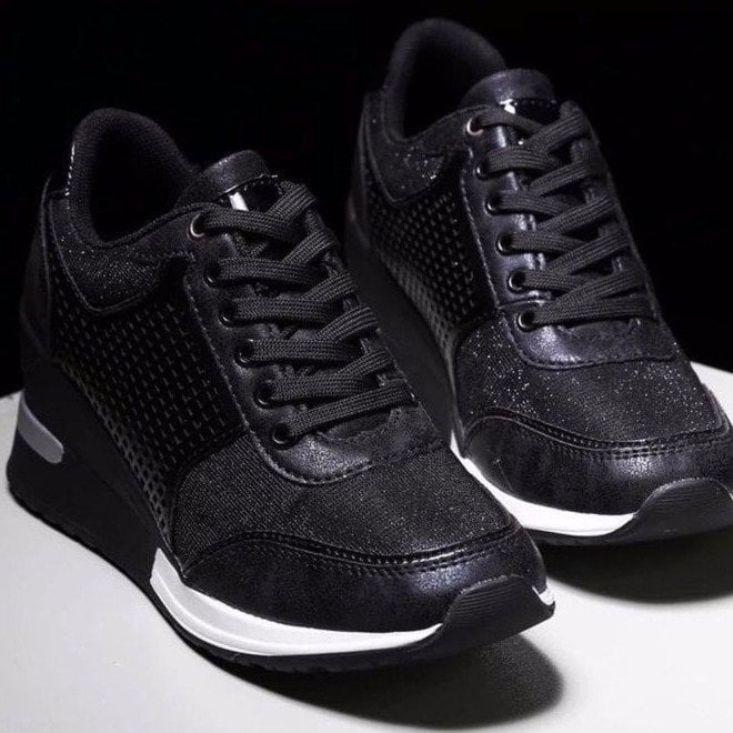 Zapatillas Mujer con Cuña y Diseño Deportivo Elegante