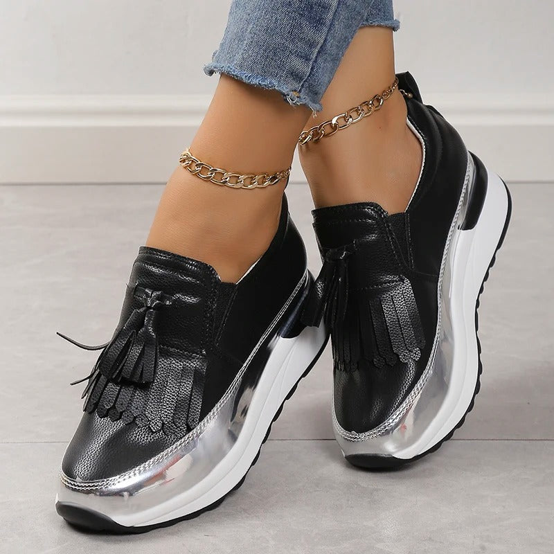 Zapatillas Mujer con Plataforma y Detalles de Flecos