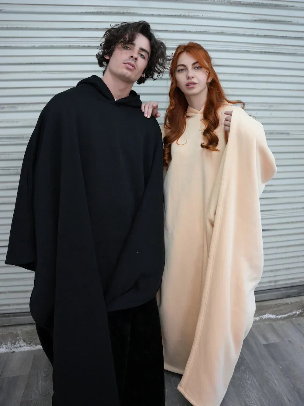 Sudadera Unisex de Felpa Suave con Capucha
