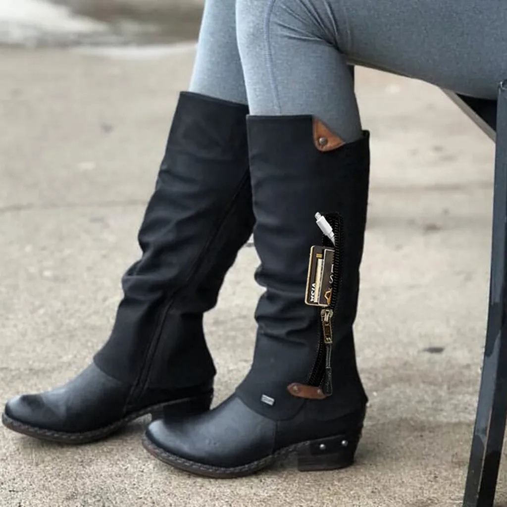 Botas altas mujer ligeras con cierre de botón metálico