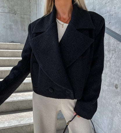 Chaqueta Corta Mujer de Bouclé Solapas Anchas Botones Decorativos