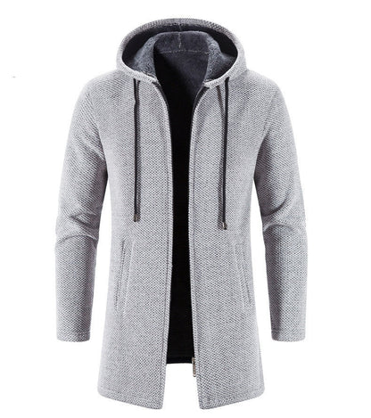 Chaqueta hombre con forro polar y capucha ajustada