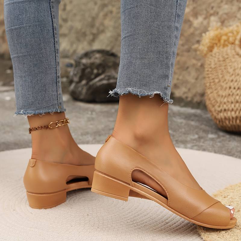 Zapatos destalonados mujer con pala abierta y tacón bajo