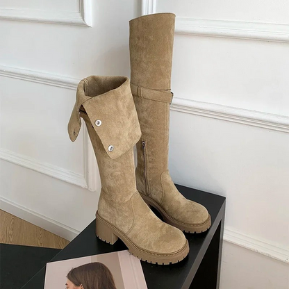Botas Altas Mujer de Terciopelo con Botones Decorativos