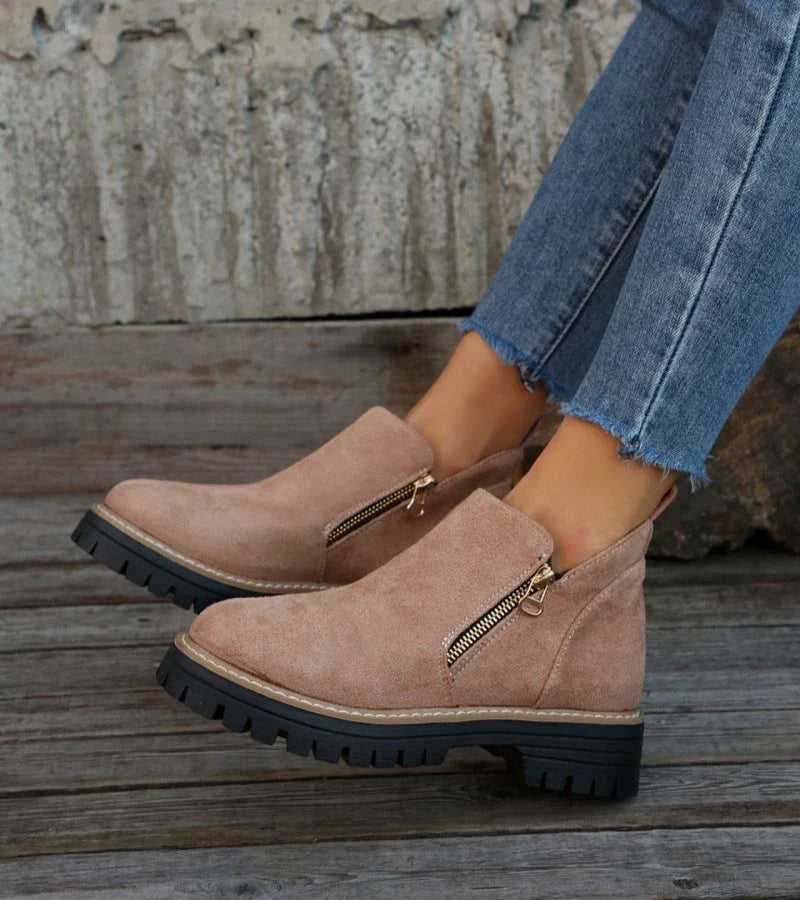 Botines mujer de piel y suela antideslizante