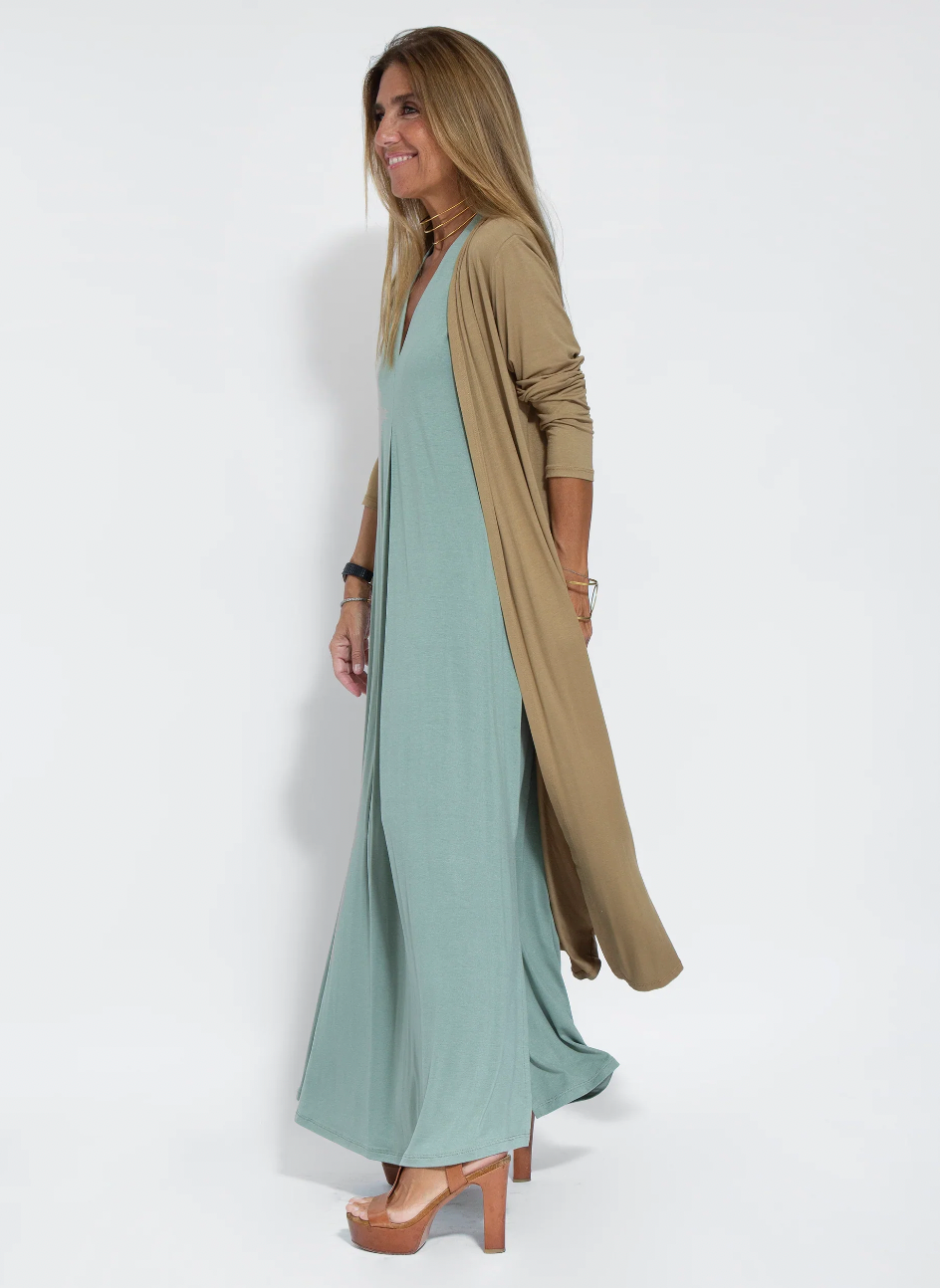 Vestido largo mujer con chaleco elegante