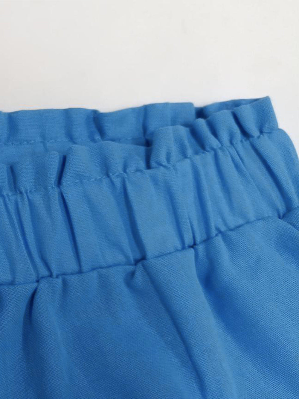 Conjunto Mujer Veraniego de Lino Blusa y Pantalón Corto