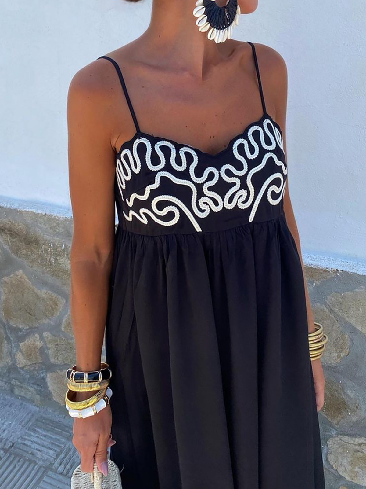 Vestido largo mujer con tirantes finos bordado elegante