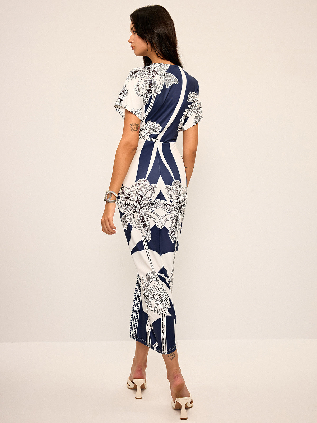 Vestido midi Mujer Estampado Escote en V Sin Mangas