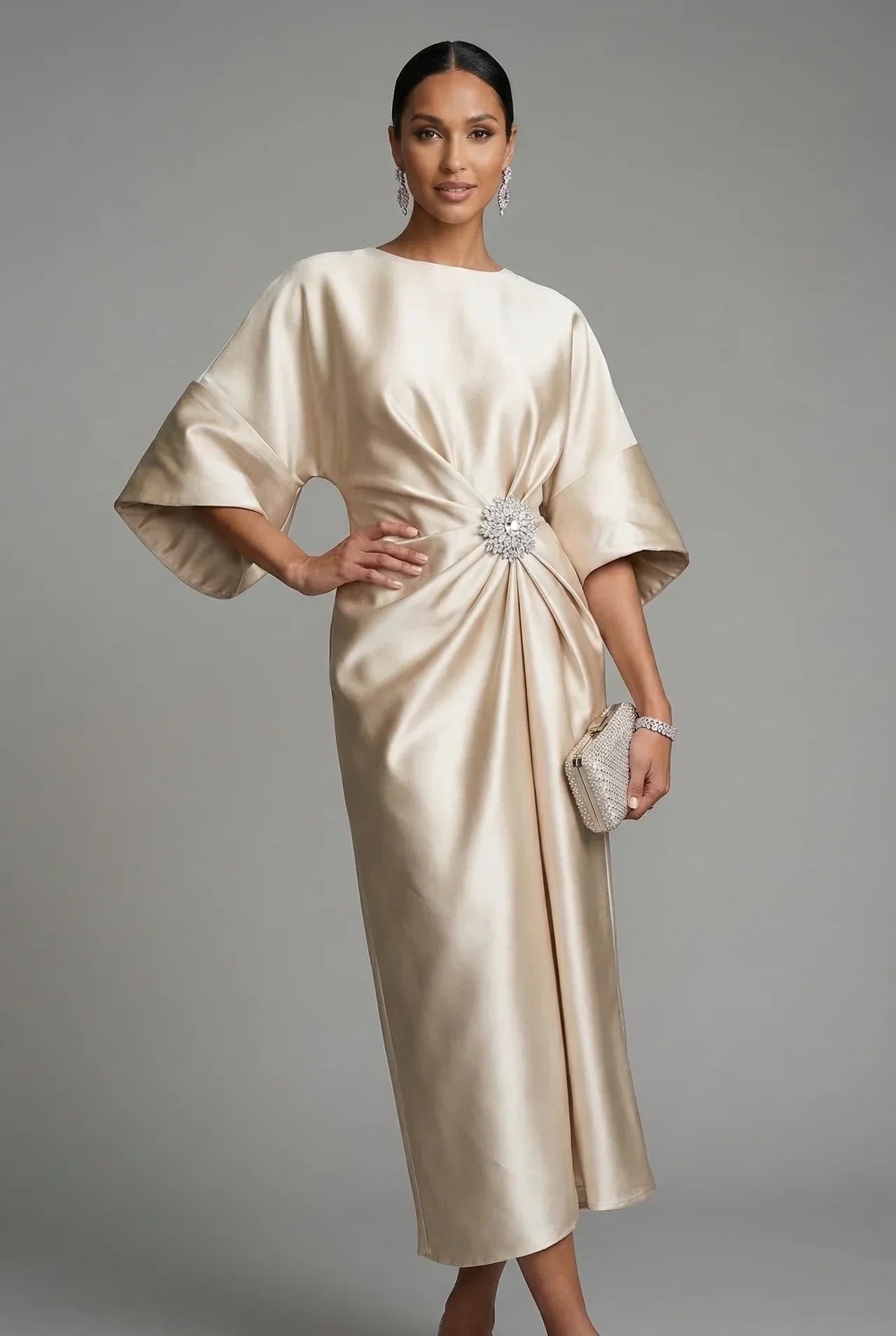 Vestido Midi Mujer de Satén Manga Murciélago Broche Joya