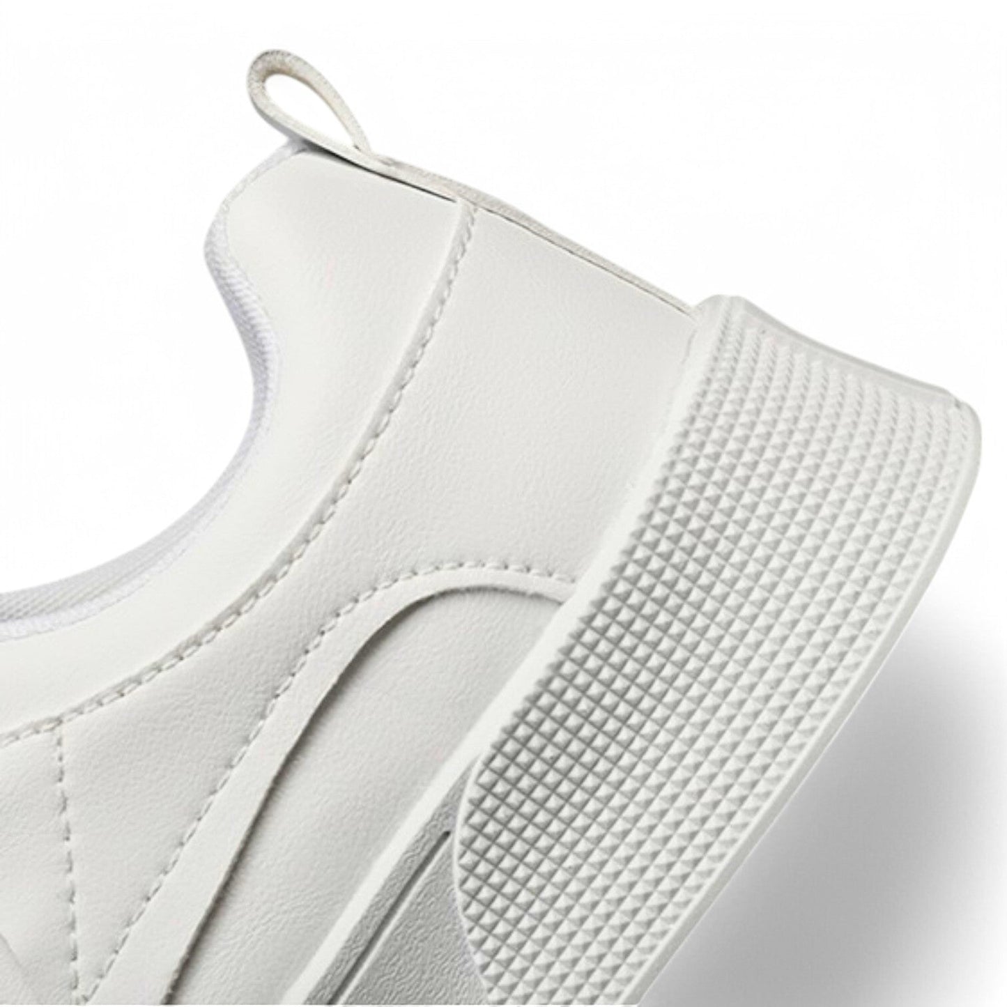 Zapatillas bajas hombre con suela gruesa y acabado liso