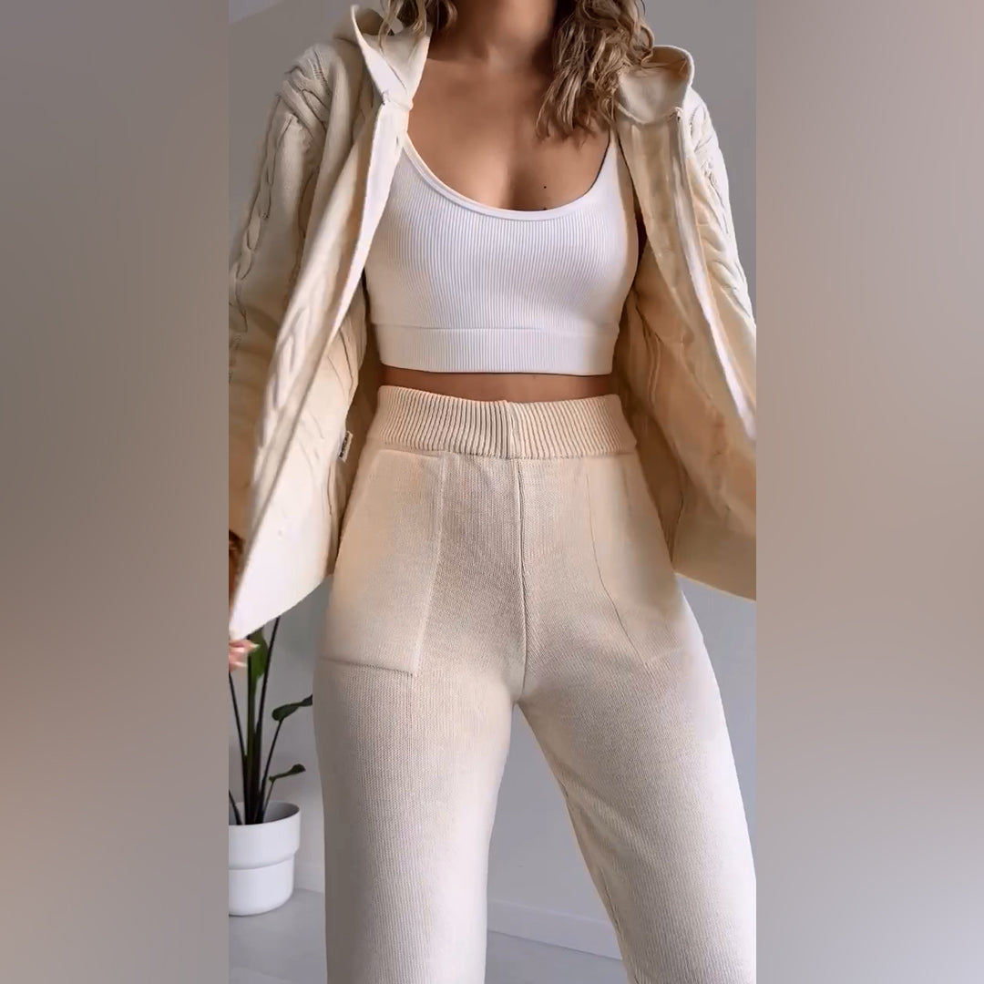 Conjunto Mujer Chaqueta y Pantalón Casual de Pana