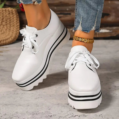 Zapatillas Mujer con Plataforma y Cordones Diseño Moderno