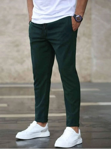 Pantalón deportivo hombre corte ajustado estilo urbano