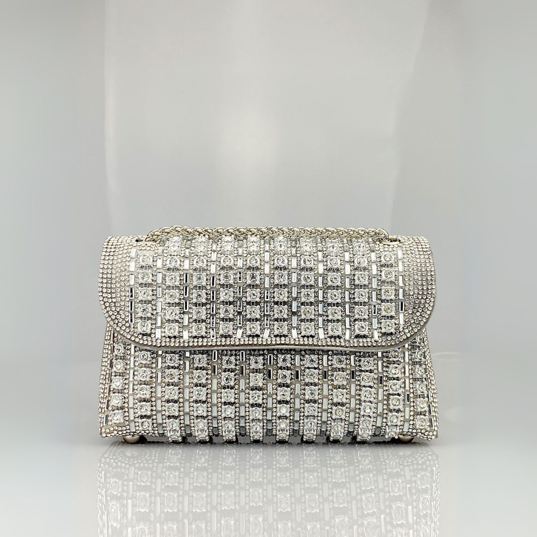 Bolso de hombro mujer con cadena y pedrería estilo clutch