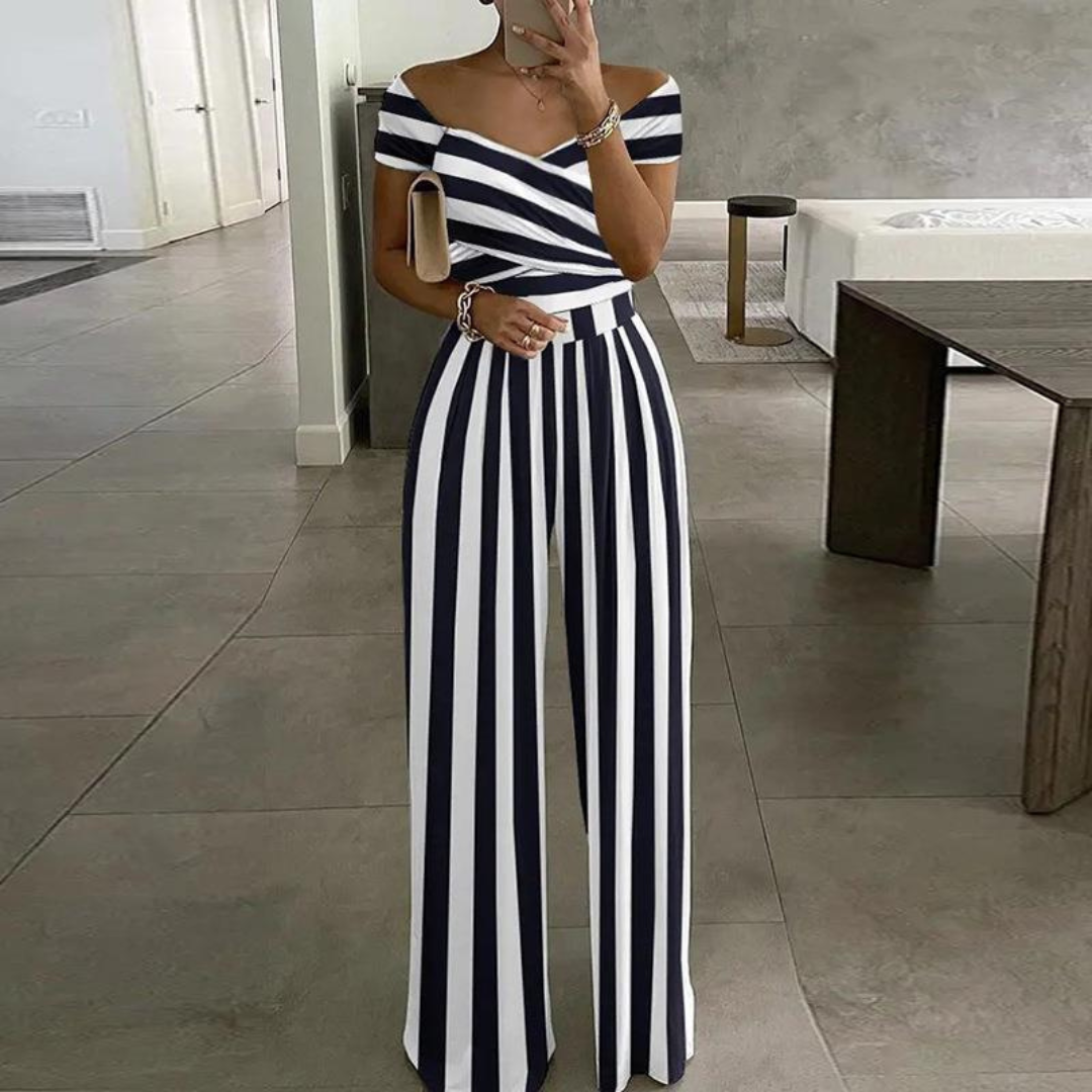 Mono Mujer Cuerpo Cruzado Pierna Ancha