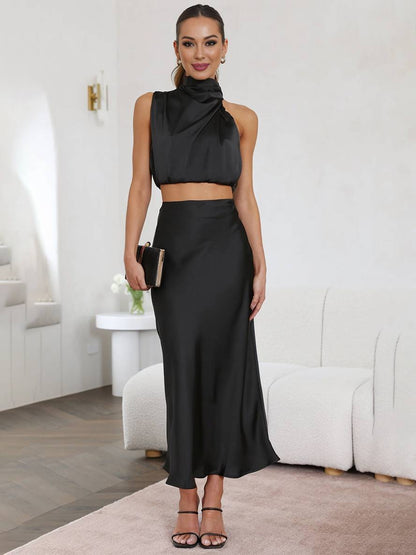 Conjunto Mujer de Satén Halter y Falda Maxi Elegante