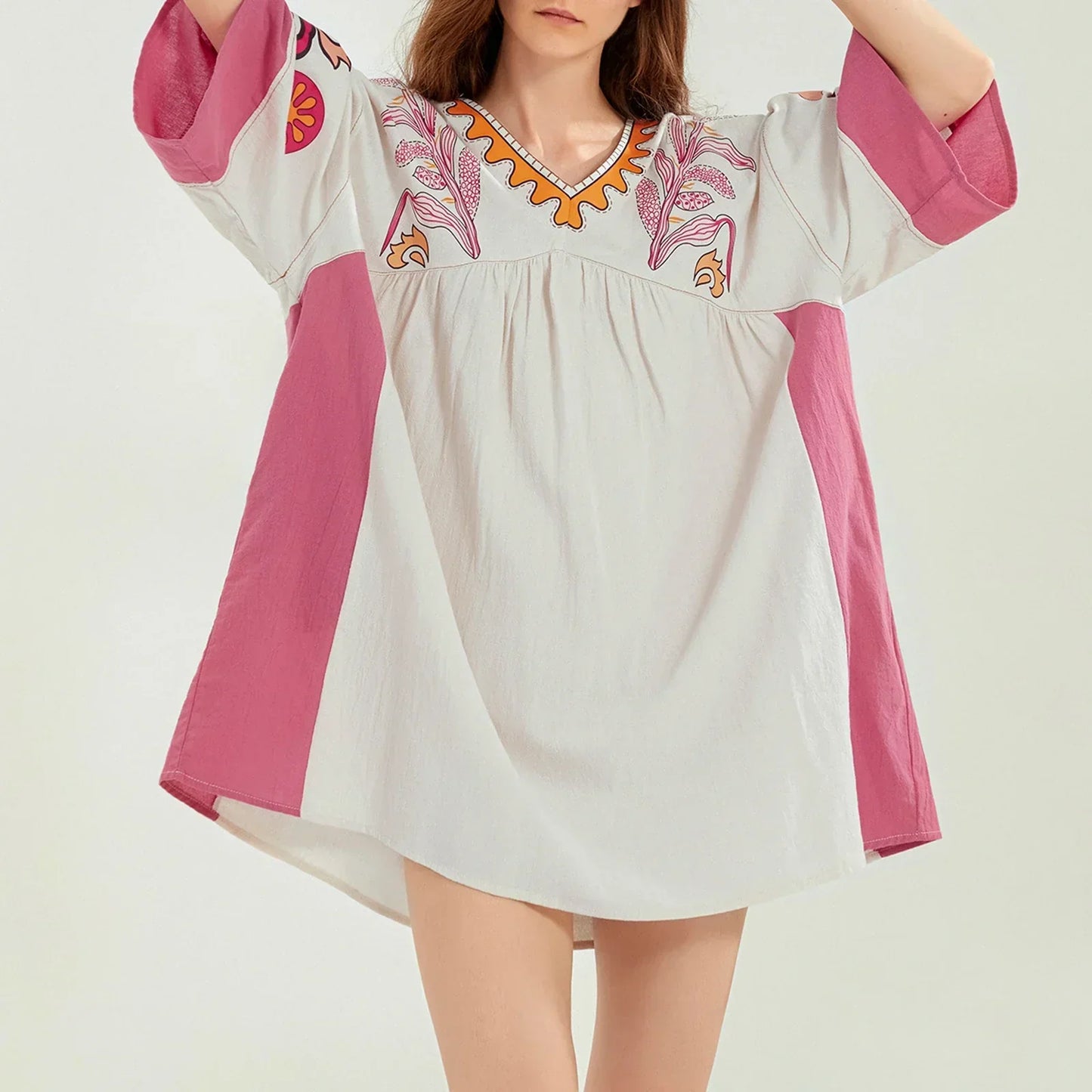 Vestido túnica mujer con bordados escote en V
