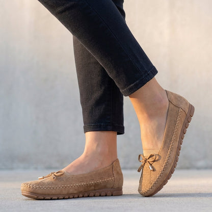 Mocasines Mujer Ortopédicos con Lazo y Perforaciones - Mavetta