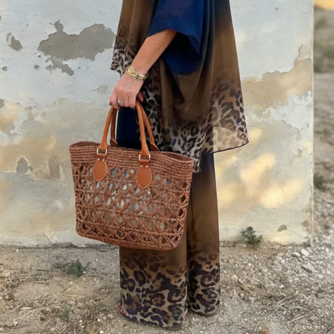 Conjunto mujer dos piezas poncho estampado ajuste holgado