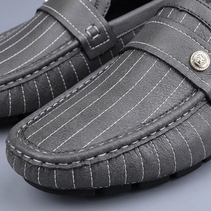 Mocasines Hombre de Piel Costuras Contrastadas Botón Decorativo