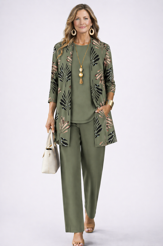 Conjunto Mujer de Tres Piezas Ajuste Clasico - Mavetta