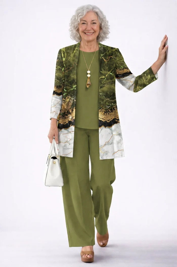 Conjunto Mujer de Tres Piezas Ajuste Clasico