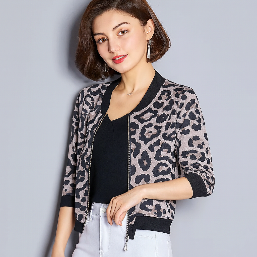 Chaqueta bomber mujer con estampado animal ajustada