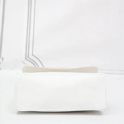 Bolso de mano mujer con cadena y pañuelo decorativo elegante
