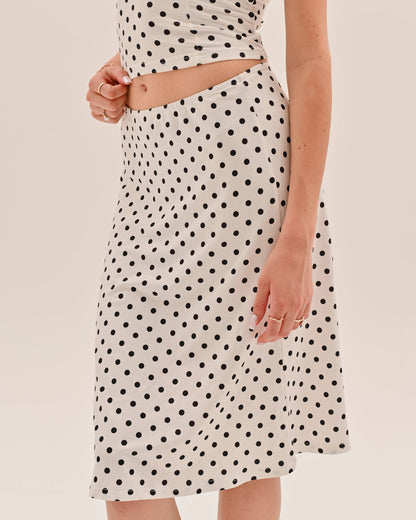 Conjunto Mujer Falda Lunares Halter Escote en V