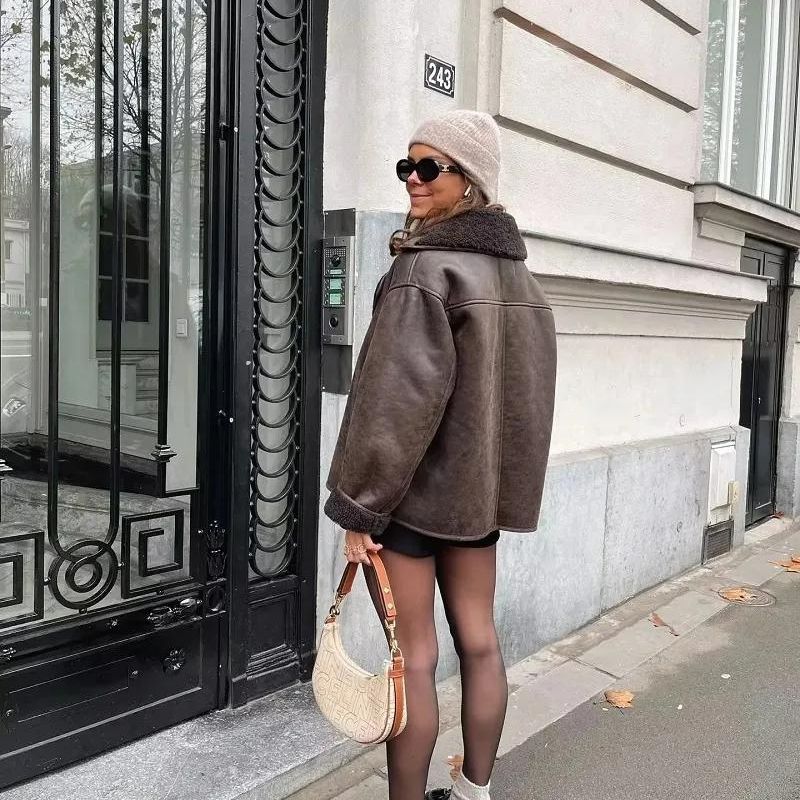 Abrigo Oversize Mujer con Bolsillos Combinado