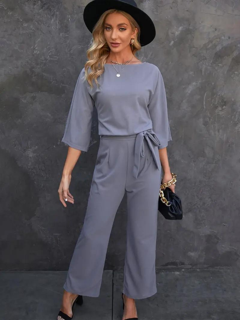 Mono mujer de pierna ancha y estilo elegante para ocasiones especiales