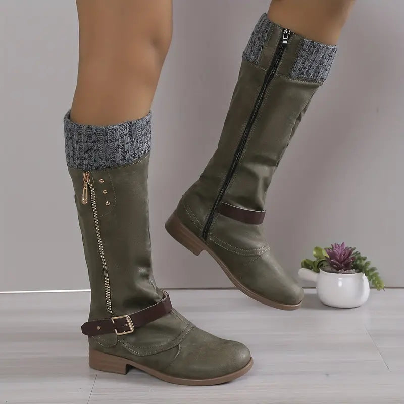 Botas largas mujer de diseño monocromático