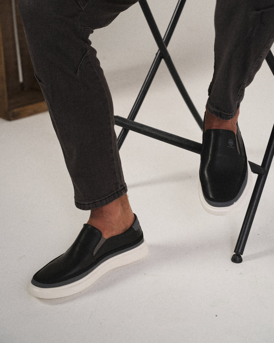 Zapatos slip-on hombre cómodos versátiles uso diario