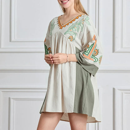 Vestido túnica mujer con bordados escote en V