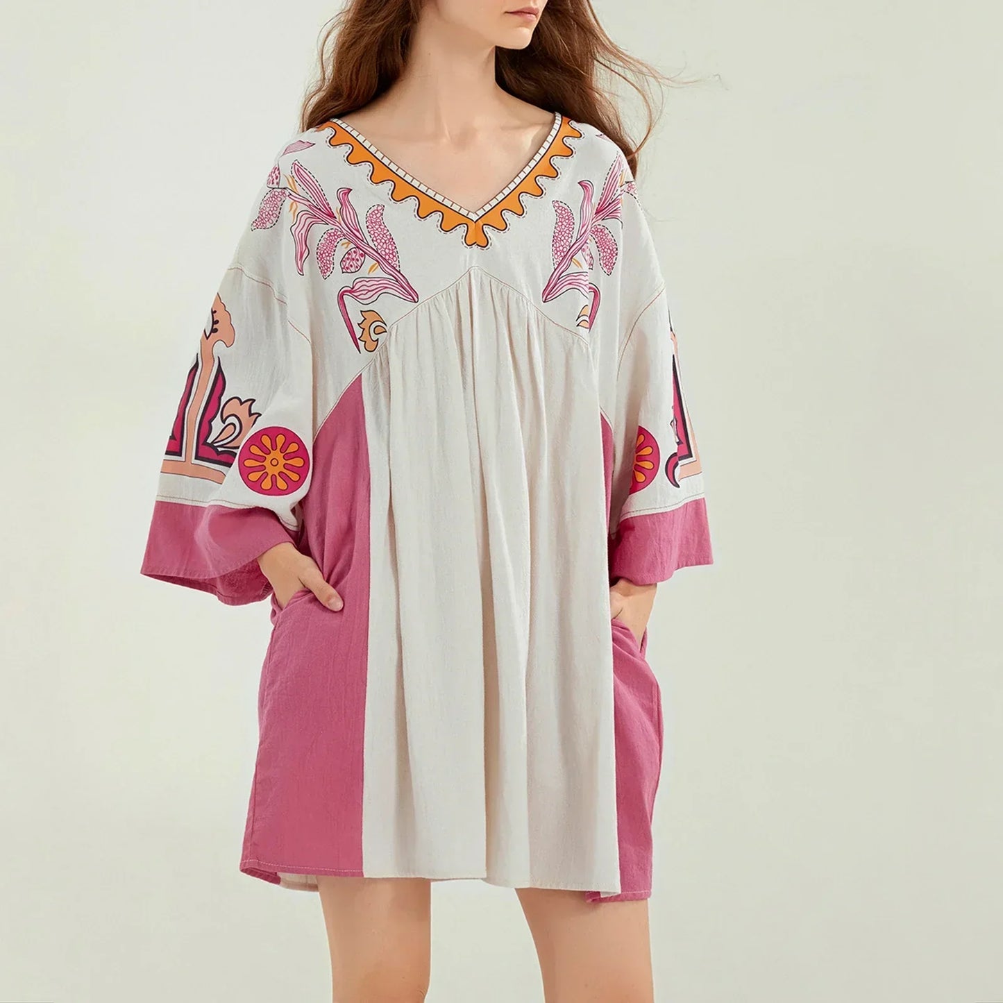 Vestido túnica mujer con bordados escote en V