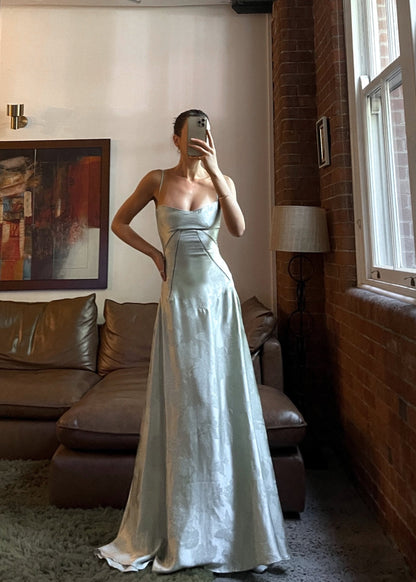 Vestido maxi mujer de satén tirantes finos corte en A