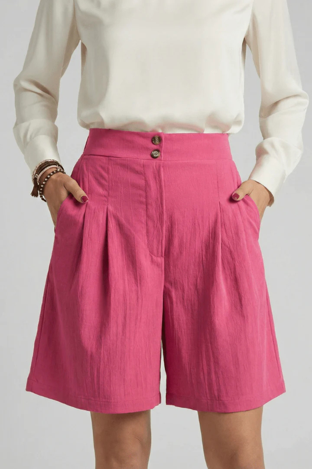 Bermudas Mujer Talle Alto con Pinzas Corte Sartorial