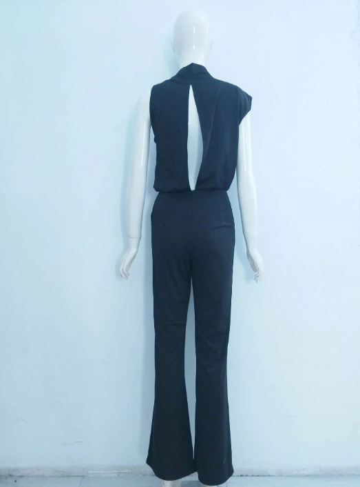 Mono mujer con cuello redondo y pierna ancha