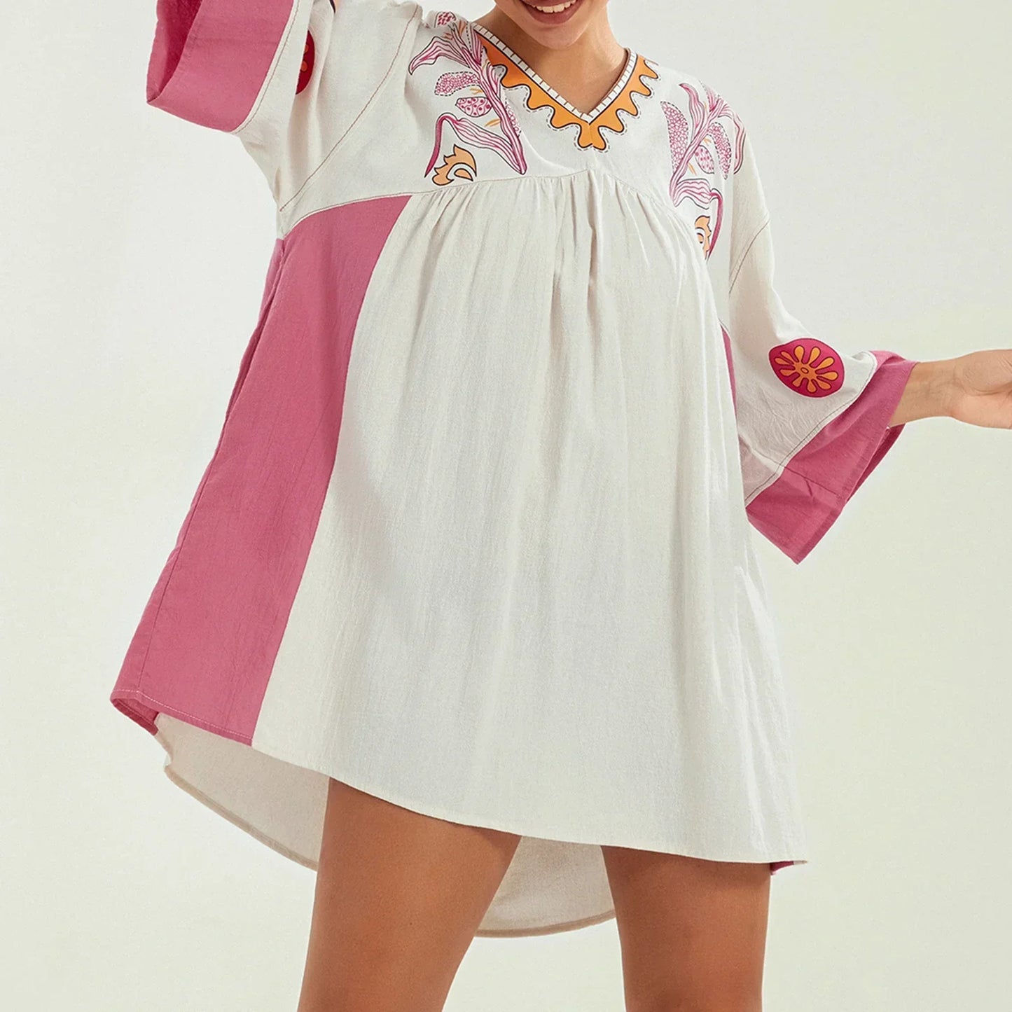 Vestido túnica mujer con bordados escote en V